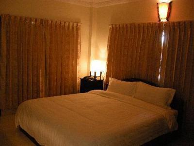 Trasak Pa-Em Hotel & Restaurant Πνομ Πενχ Εξωτερικό φωτογραφία